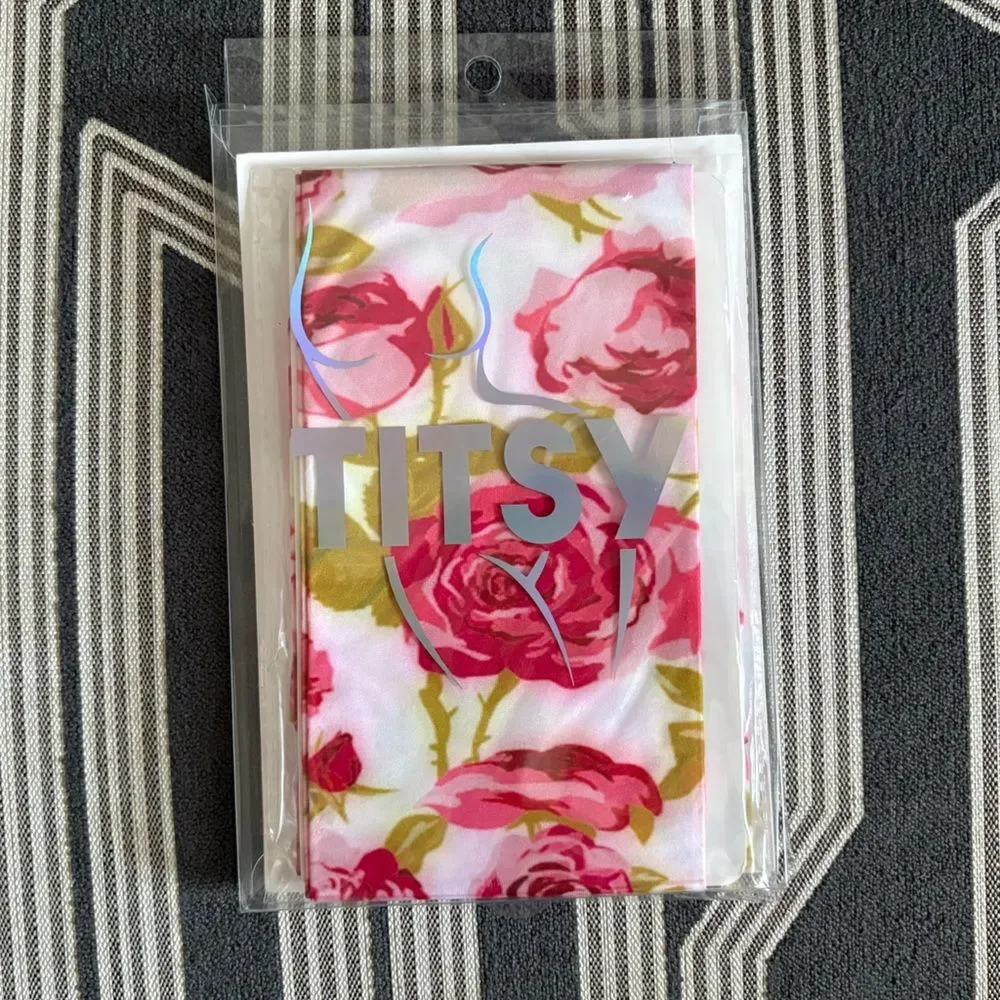 AKIRA Titsy Floral Rose Opaque Tights